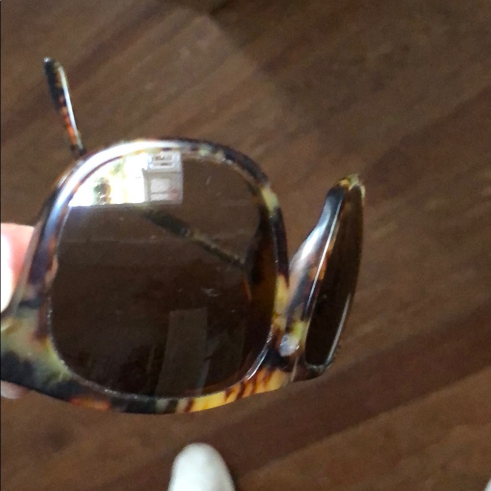 Prada Sunglasses - Picture 5 of 6